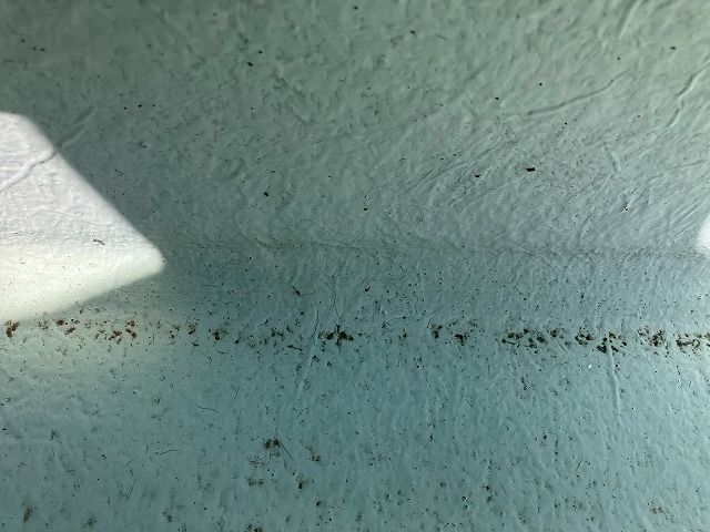 立ち上がり部分にひび